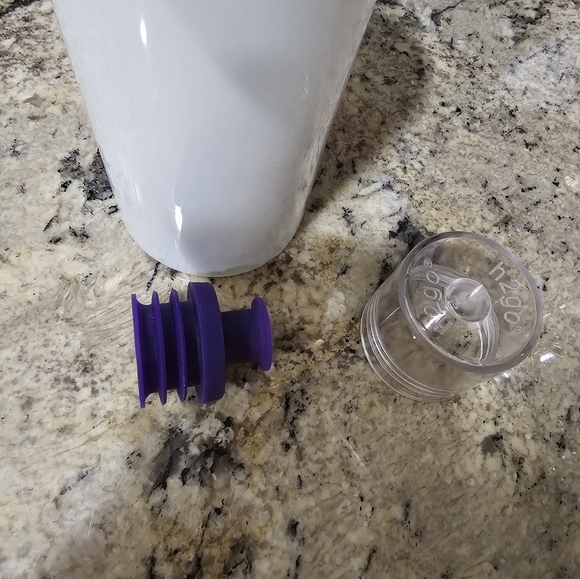 APPLE H260 WATER BOTTLE - Picture 6 of 6